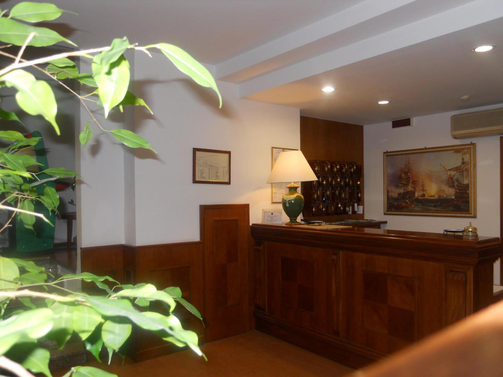 Hotel Traghetto Civitavecchia Dış mekan fotoğraf